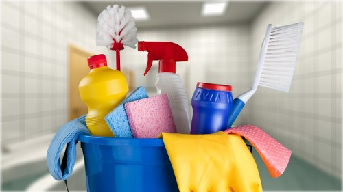 End of tenancy cleaning in a London apartment